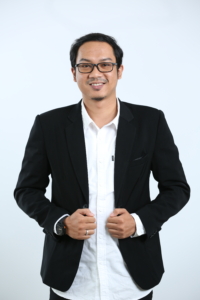 </p>
<div style="text-align:center"> Rino Hari Prasetyo, S.Pd </div>
<p>